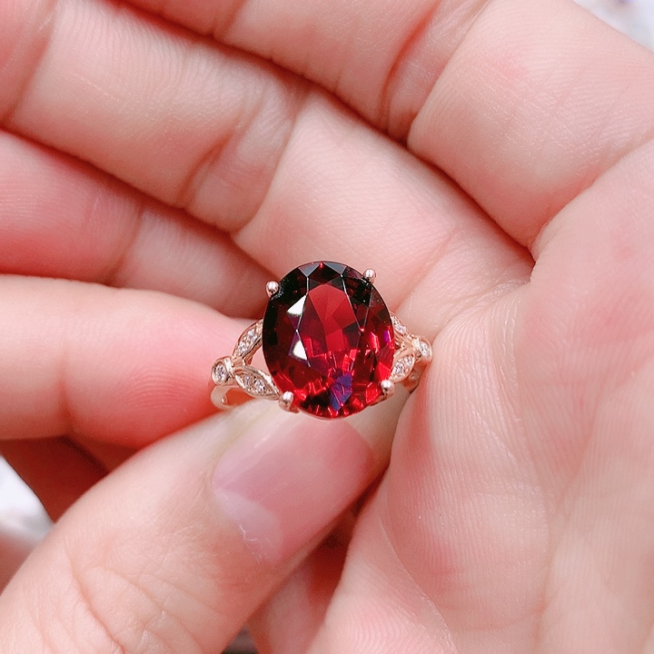 石榴石戒指18K金镶嵌10✖️12