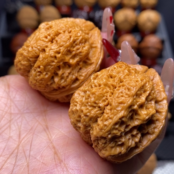 文玩核桃把件蝉王28号