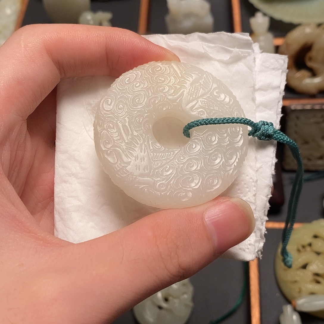 鹏***和田玉未镶嵌挂件