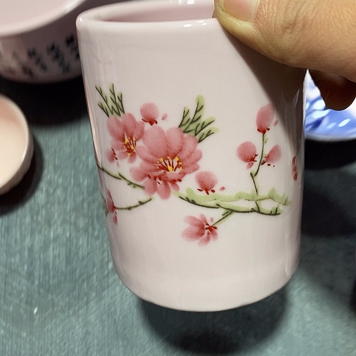 摆件陶红稀土桃花筷子筒 笔筒
