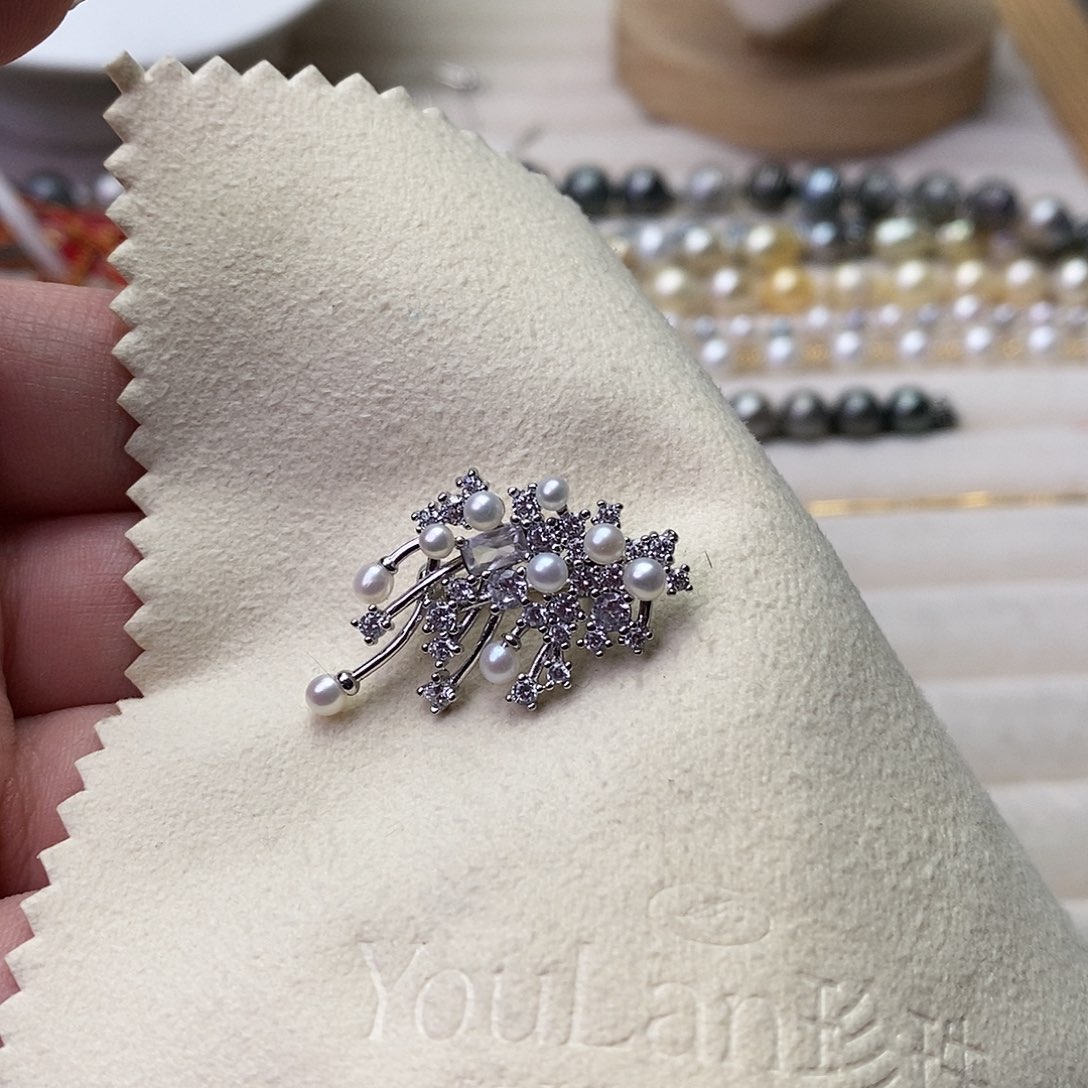 淡水珍珠颈饰银S925镶嵌