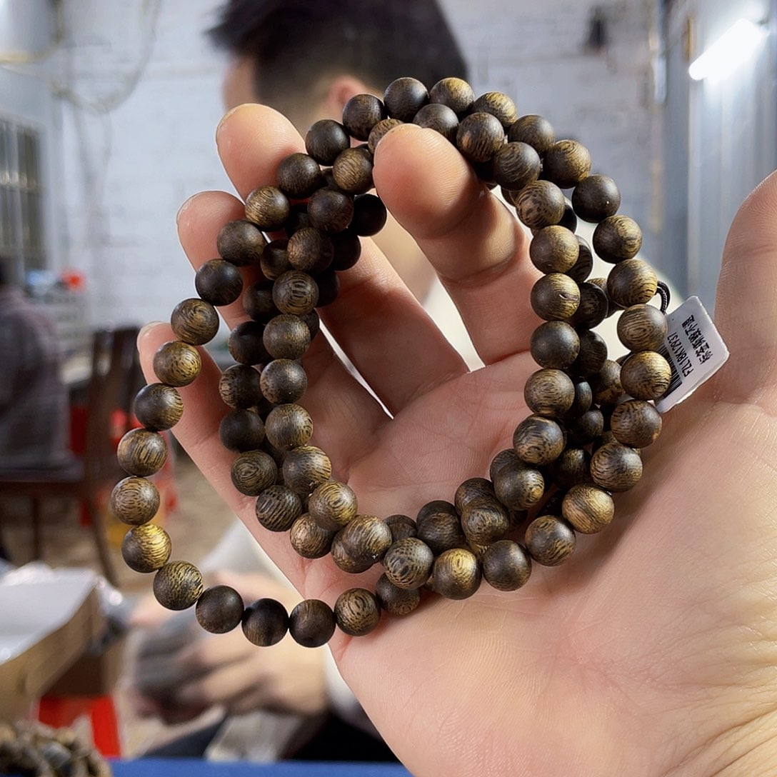 沉香手串棋楠圆珠长串0.8/28克多样性发一