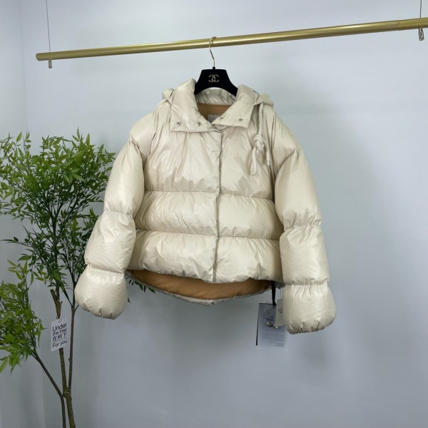 妃鱼/盟可睐/聚酯纤维/羽绒服/95新/M1/13
