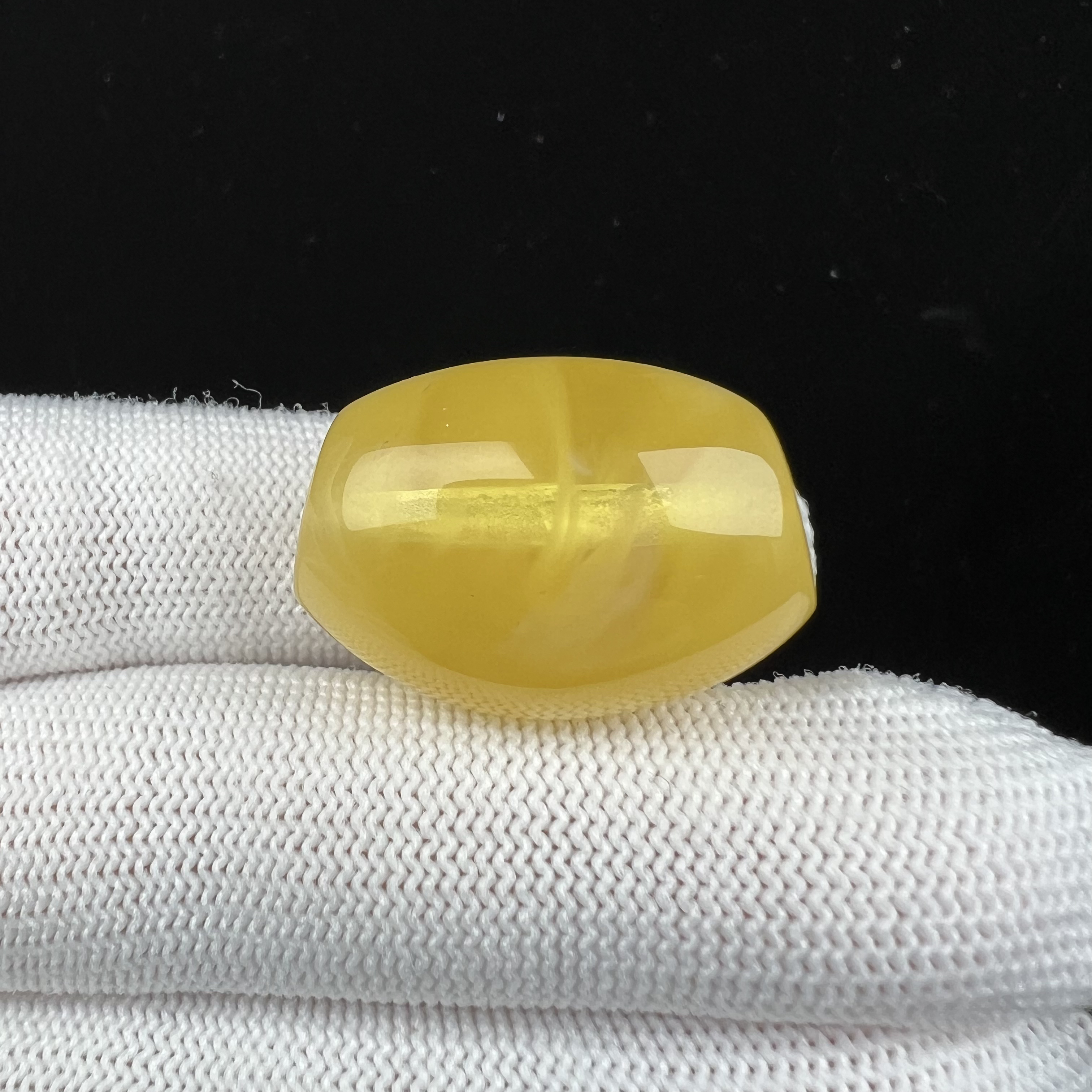 R3958天然原矿蜜蜡 鸡油黄妖花马蹄珠 19*27mm抖音基地质检发货