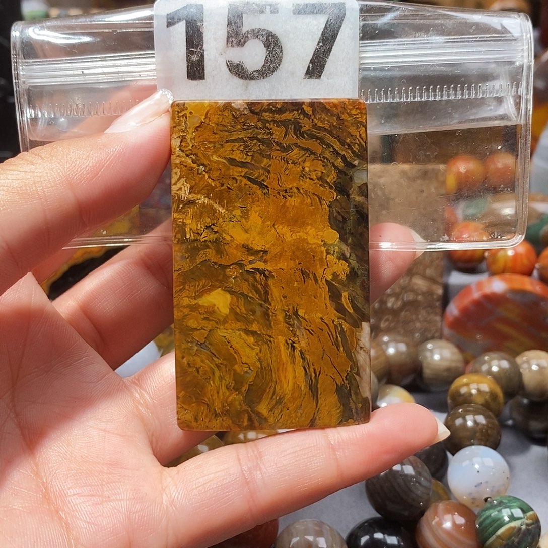 未镶嵌天然北票硅化玉吊坠硅化玉