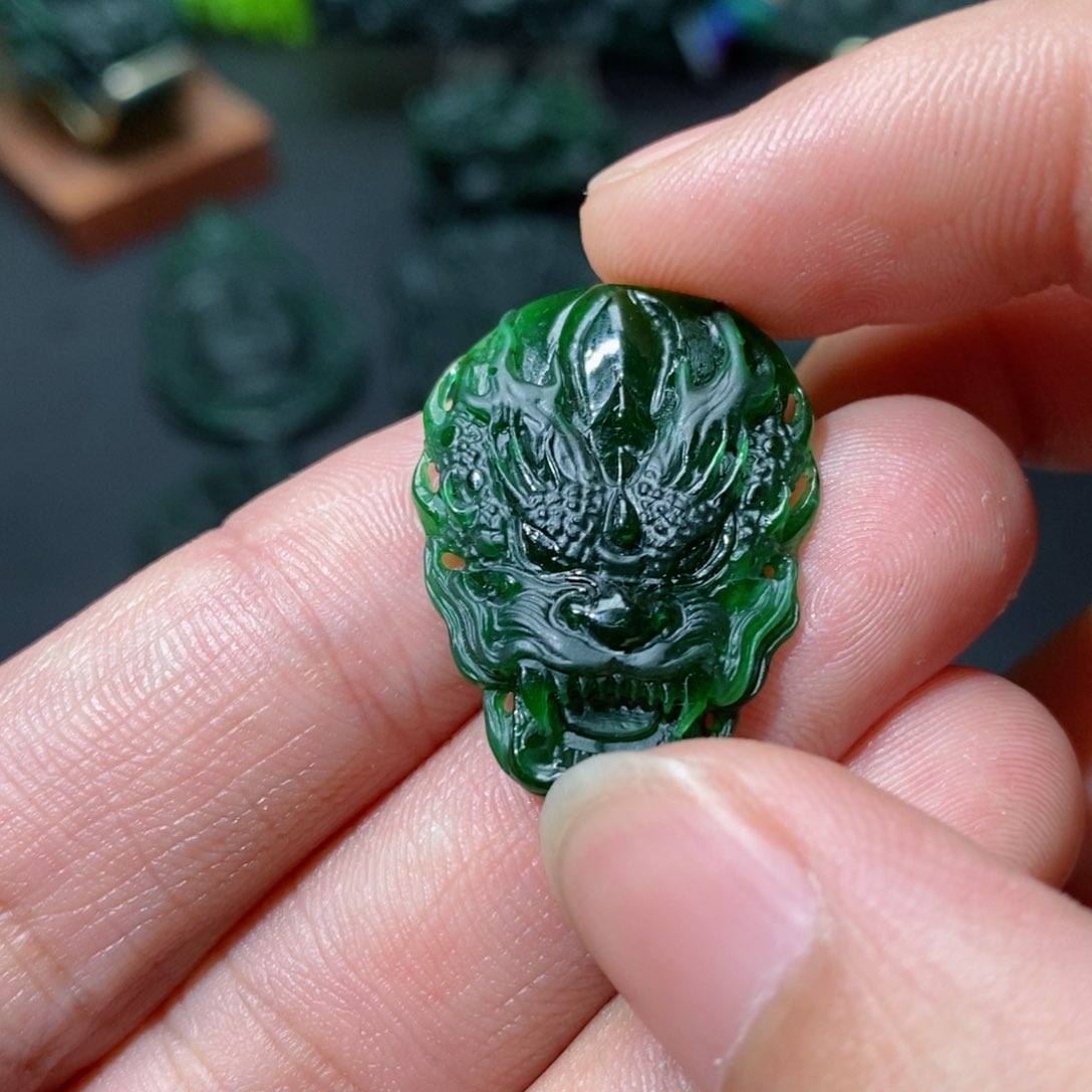 定制翡翠未镶嵌天然A货翡翠S