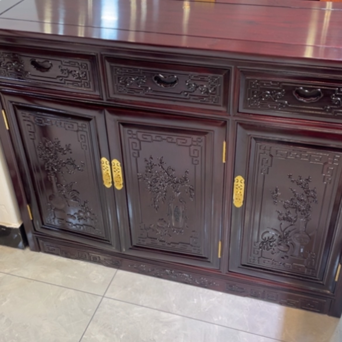 【闪购商品】黑酸枝木类储物柜天**情