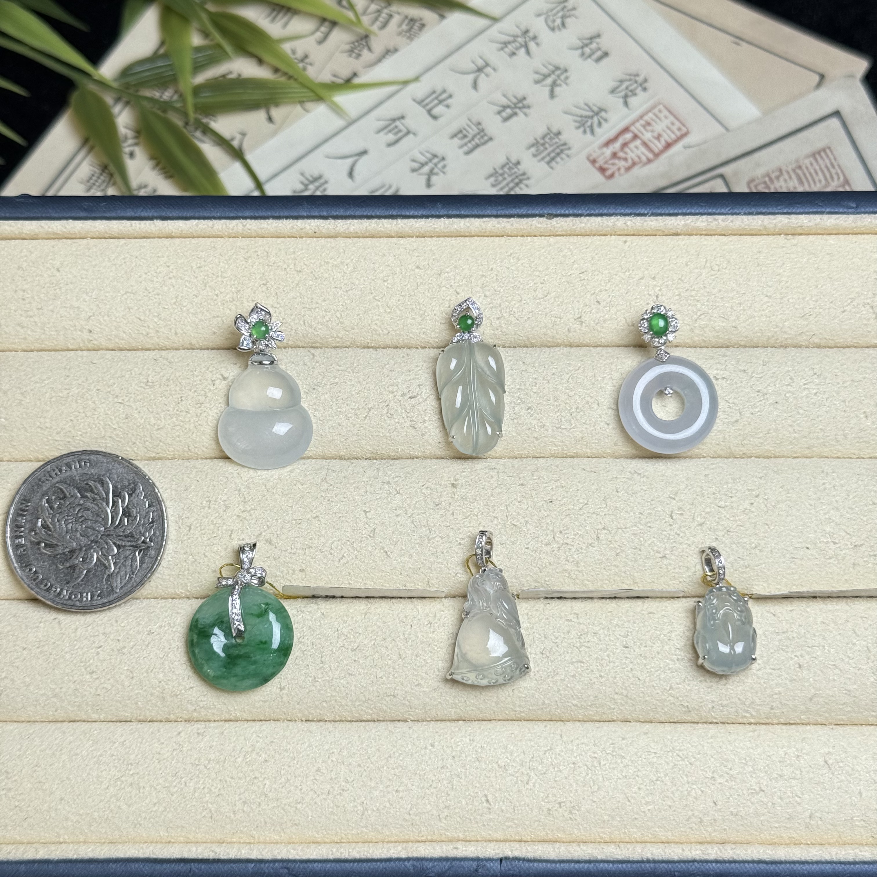 思懿珠宝  18k翡翠吊坠-2980-1-YC-多样性发一