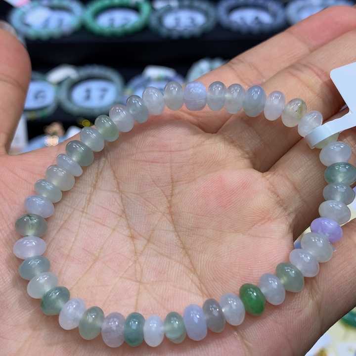 翡翠手链未镶嵌翡翠6+