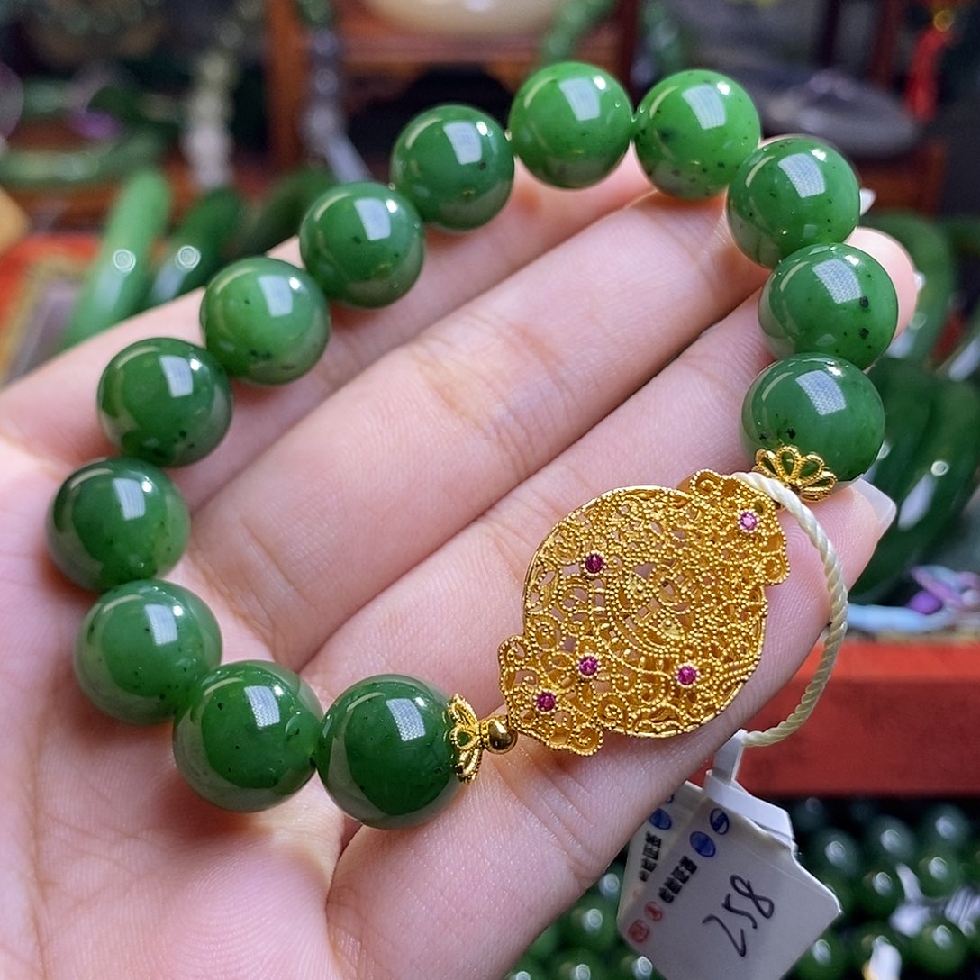和田玉碧玉菠菜绿手串12mm清货价未镶嵌
