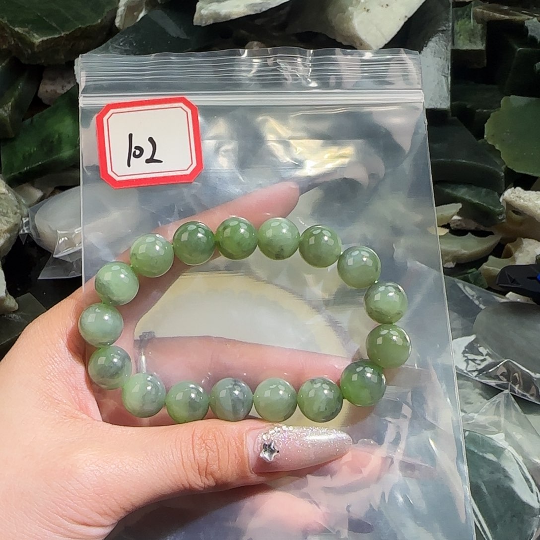 和田玉未镶嵌珠宝半成品