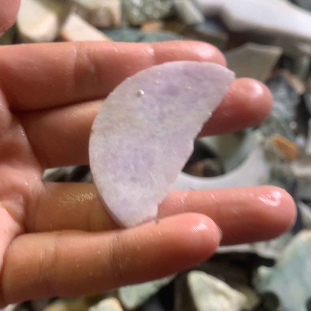 翡翠颈饰未镶嵌缅甸翡翠