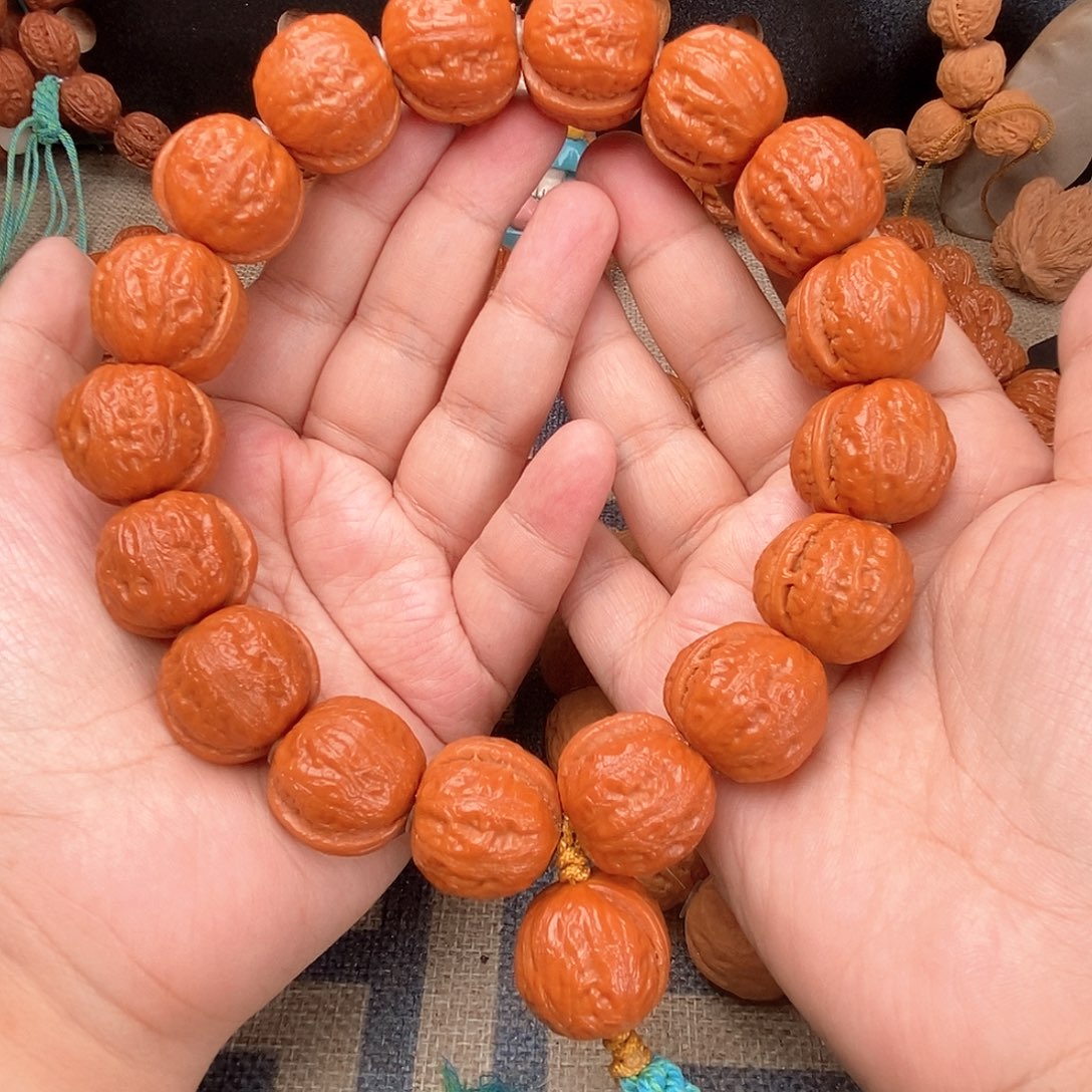 东***红手串文玩核桃光头一道筋手持23