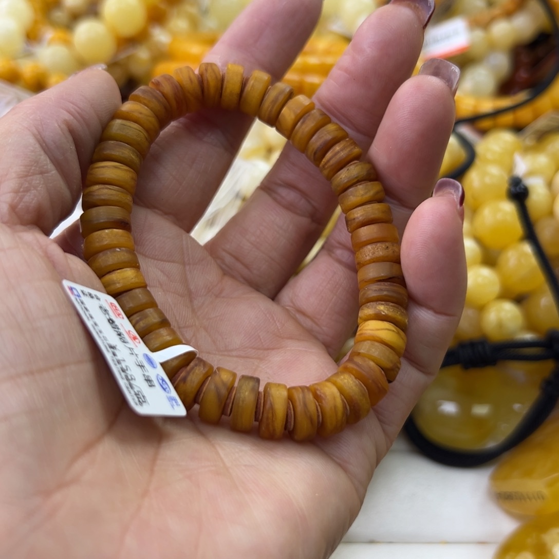 琥珀珠宝奇石未镶嵌