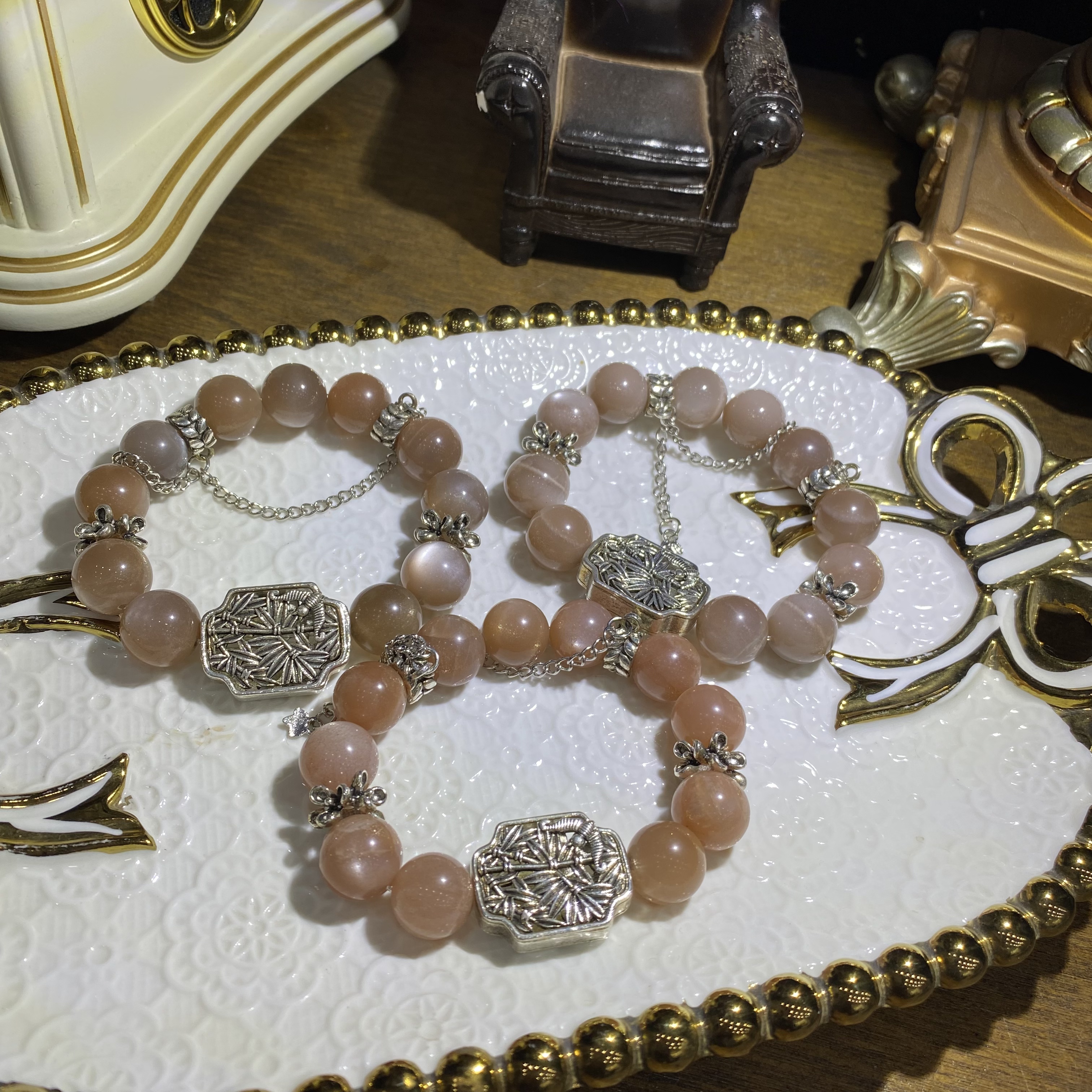 X08-天然金沙太阳石设计款手串-多样性发其一