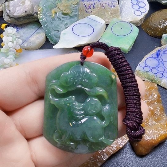 未镶嵌挂件翡翠翡翠