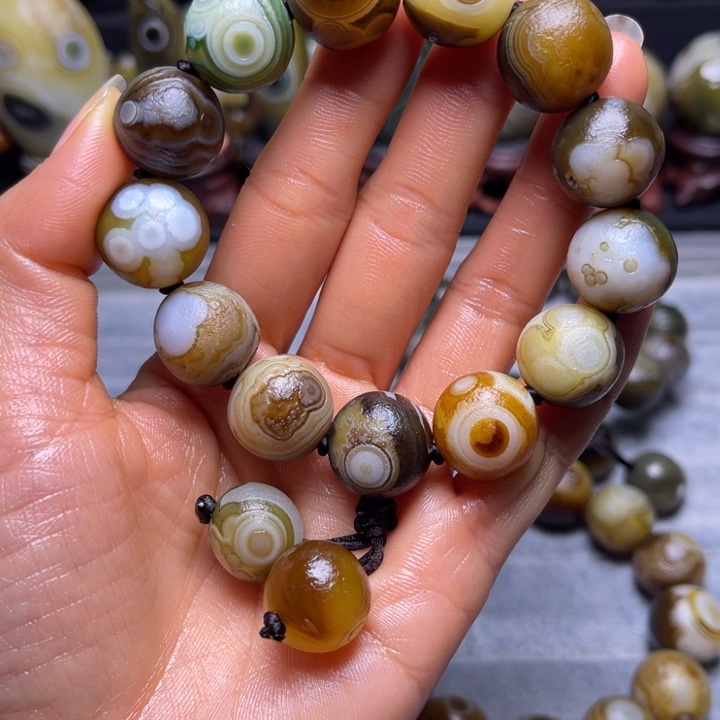 用***0玛瑙/玉髓未镶嵌裸石