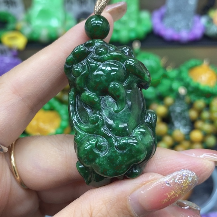 中***红翡翠未镶嵌颈饰项链19