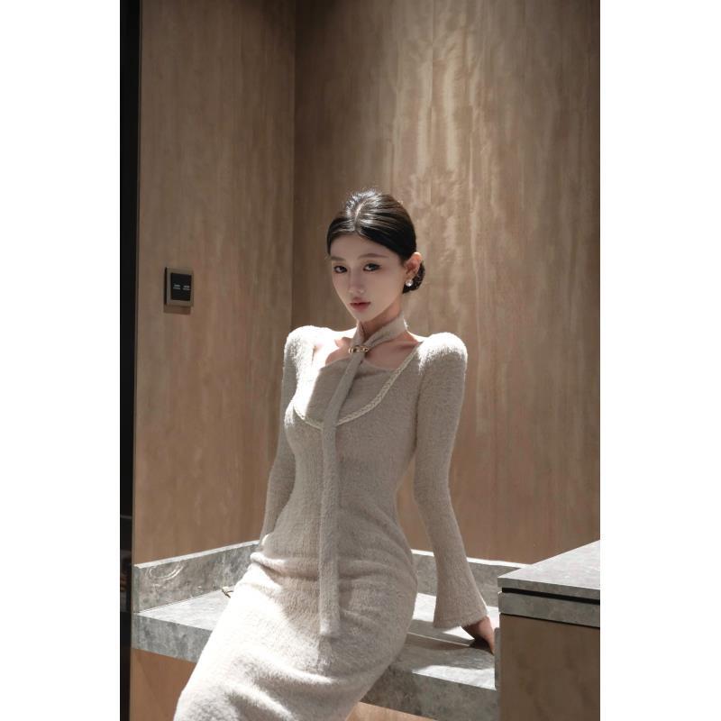 春日部【奶茶糖霜】气质温柔风长款秋冬连衣裙01444