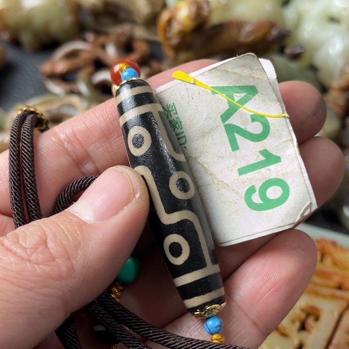 玛瑙/玉髓颈饰合金