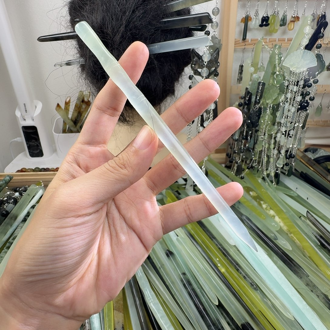 未镶嵌蛇纹石玉发饰