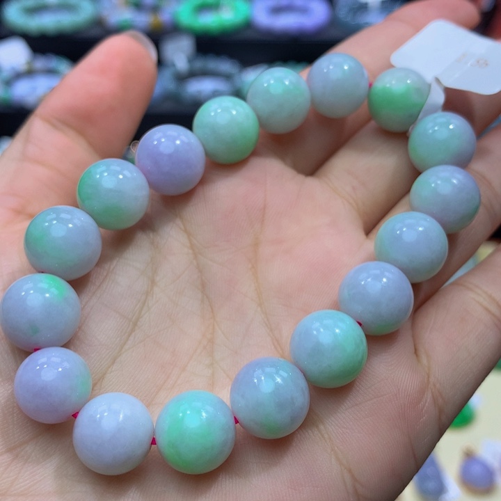 翡翠手链未镶嵌翡翠