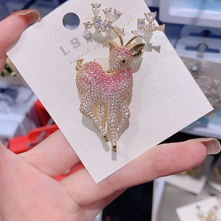 锆石铜合金渐变粉小鹿胸针