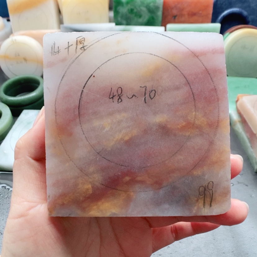 【闪购商品】未镶嵌手镯石英质玉（金丝玉）定制