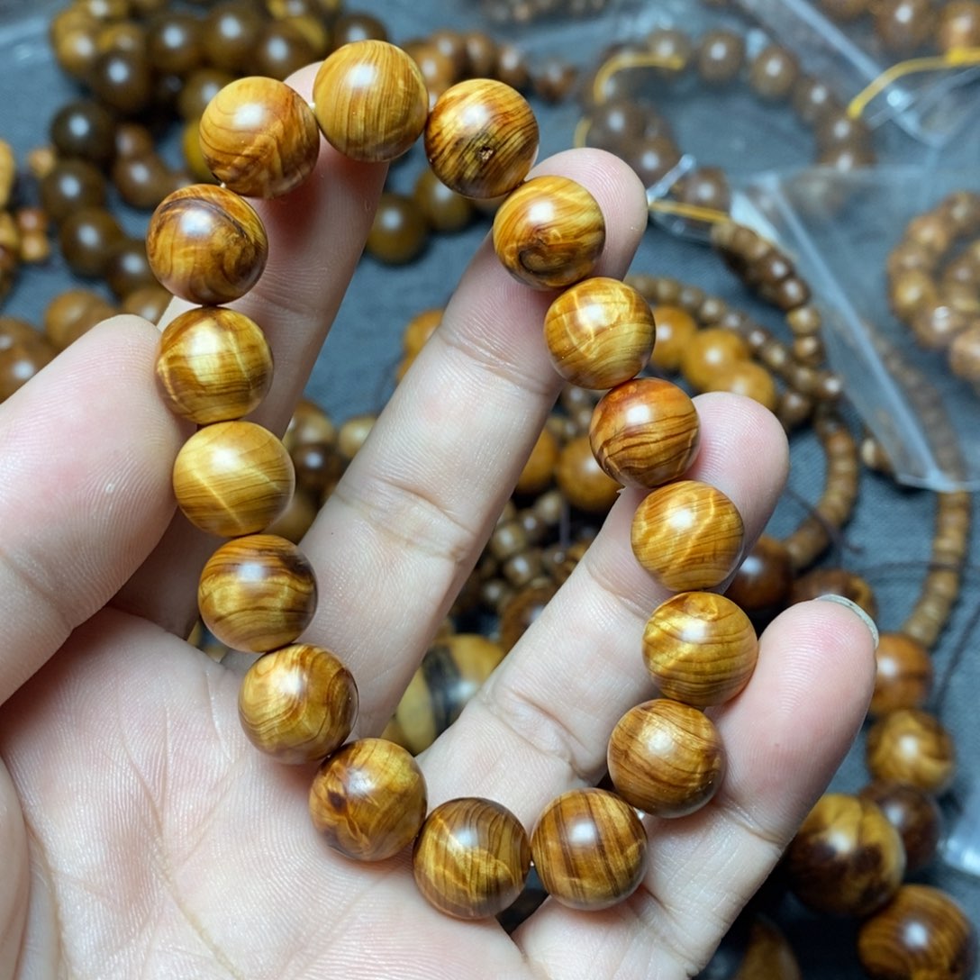 无事牌柏木（崖柏）1.2瑕疵龙胆