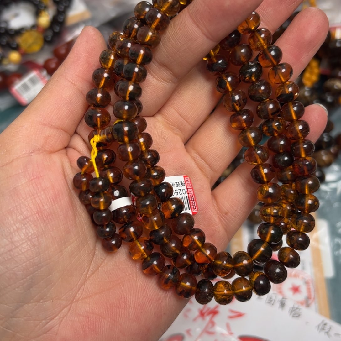 未镶嵌琥珀珠宝奇石494