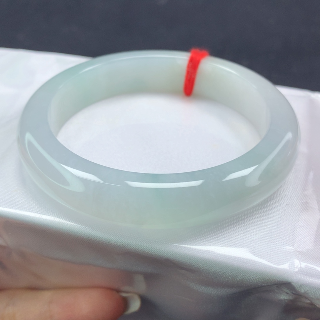 翡翠手镯未镶嵌（9号）