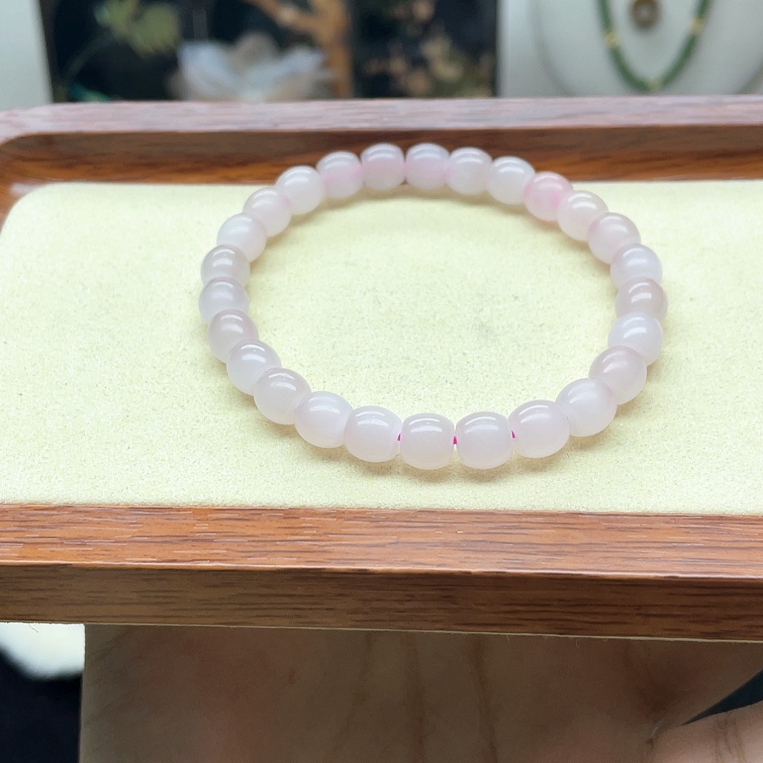 手链未镶嵌和田玉菩****台桃花串8mm