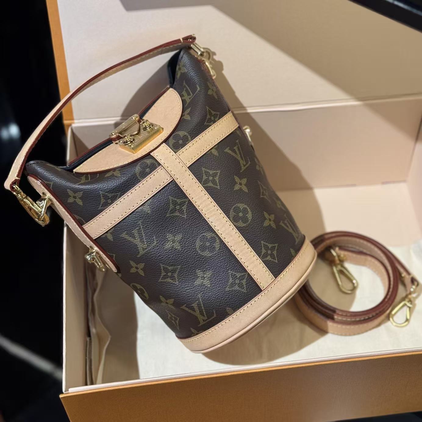 95新 LouisVuitton/路易威登 Duffle老花薯条手提单肩包 芯片款