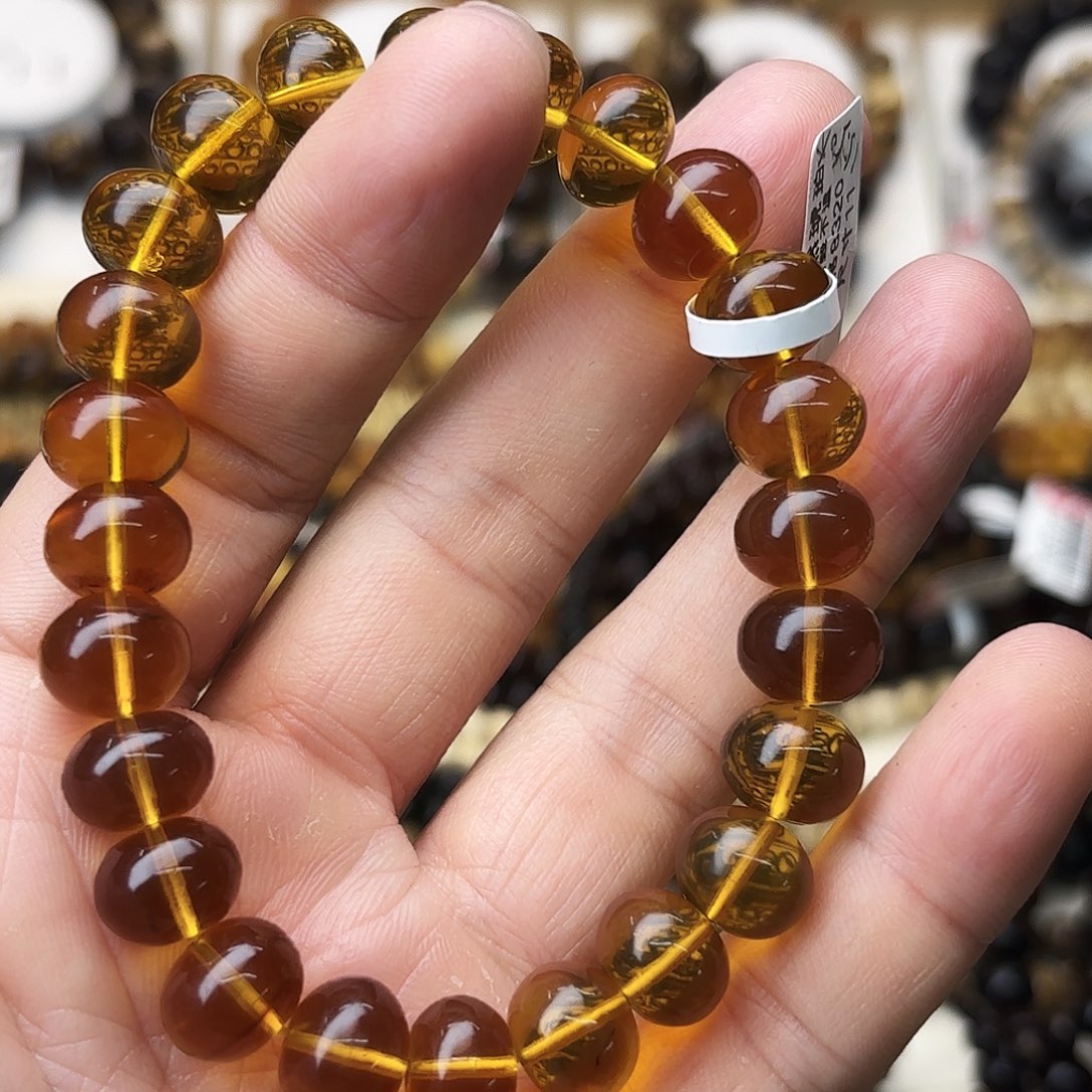 琥珀未镶嵌裸石十一91423