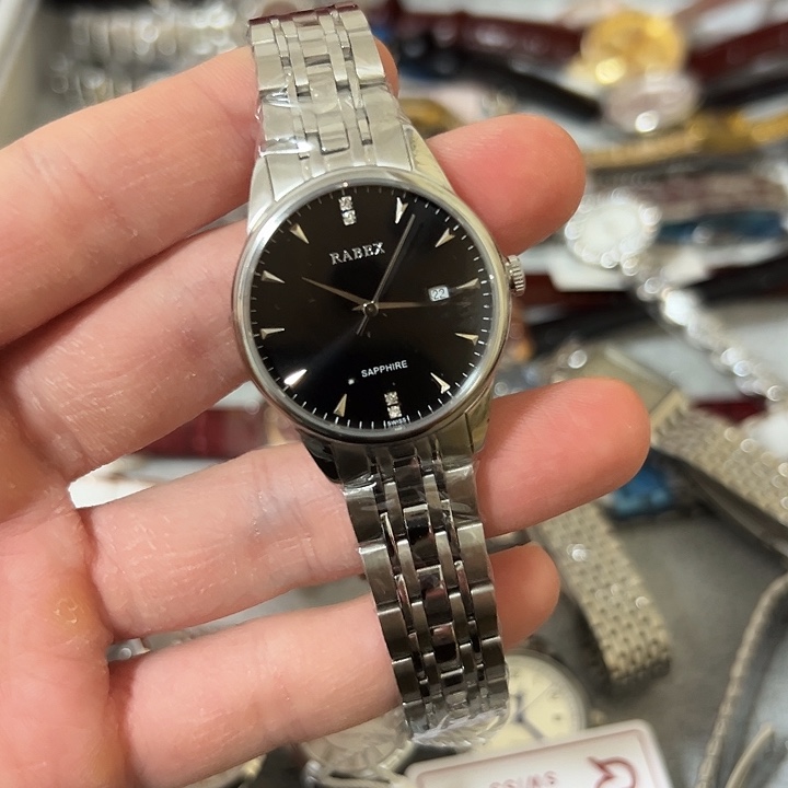 潘***莉钢牛皮（革）钢石英机芯