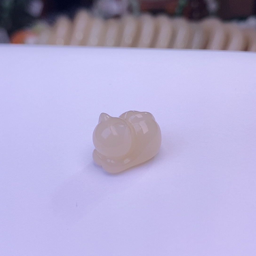 和田玉手镯未镶嵌熟藕粉红粉趴趴猫