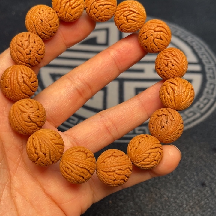 桃核手串龙纹桃核1