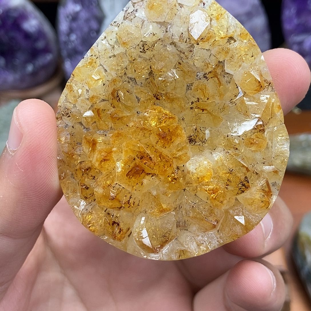 未镶嵌紫晶大型摆件（非配饰）