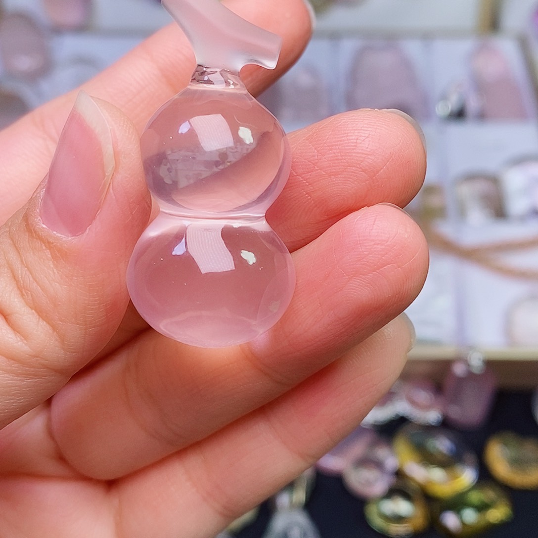 水晶吊坠(赠链)未镶嵌