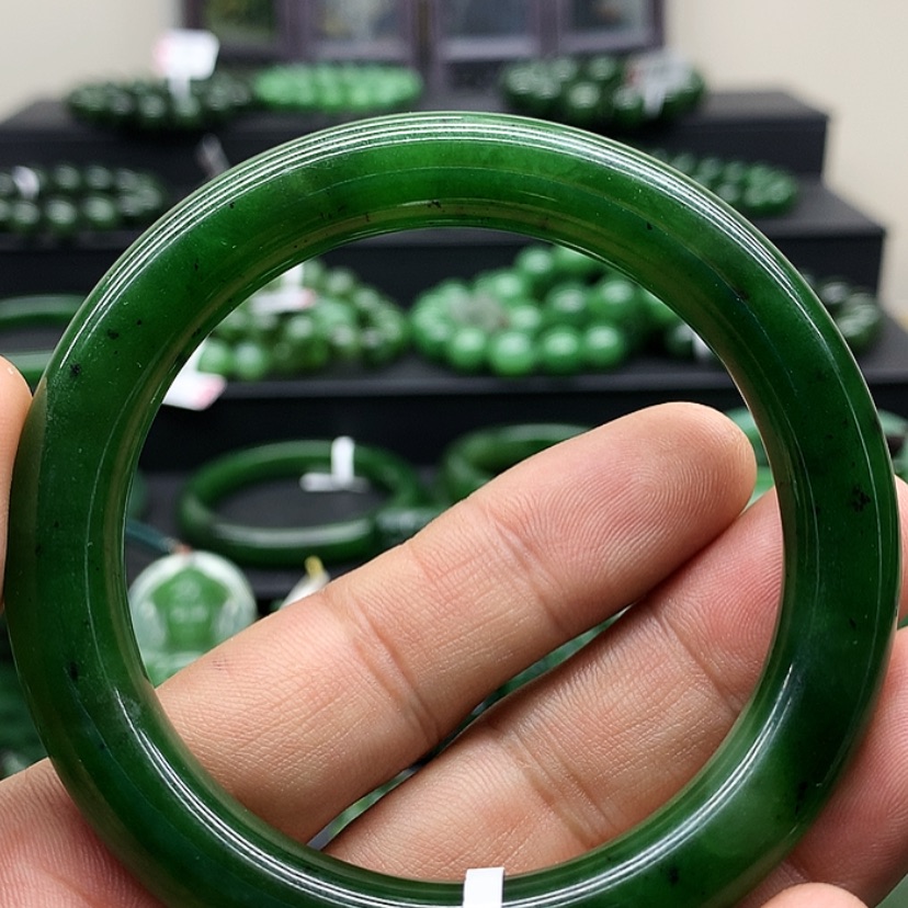 【闪购商品】和田玉（碧玉）手镯未镶嵌