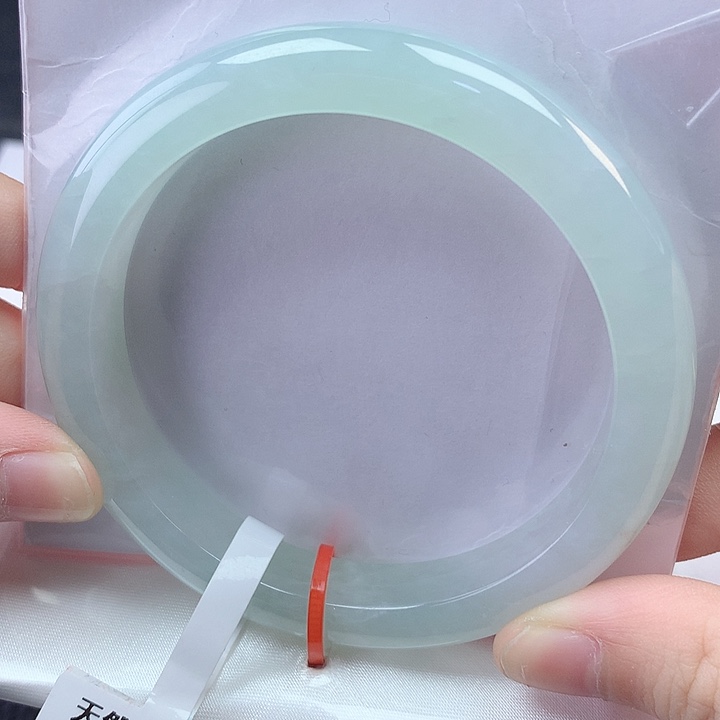 翡翠未镶嵌手镯57圈