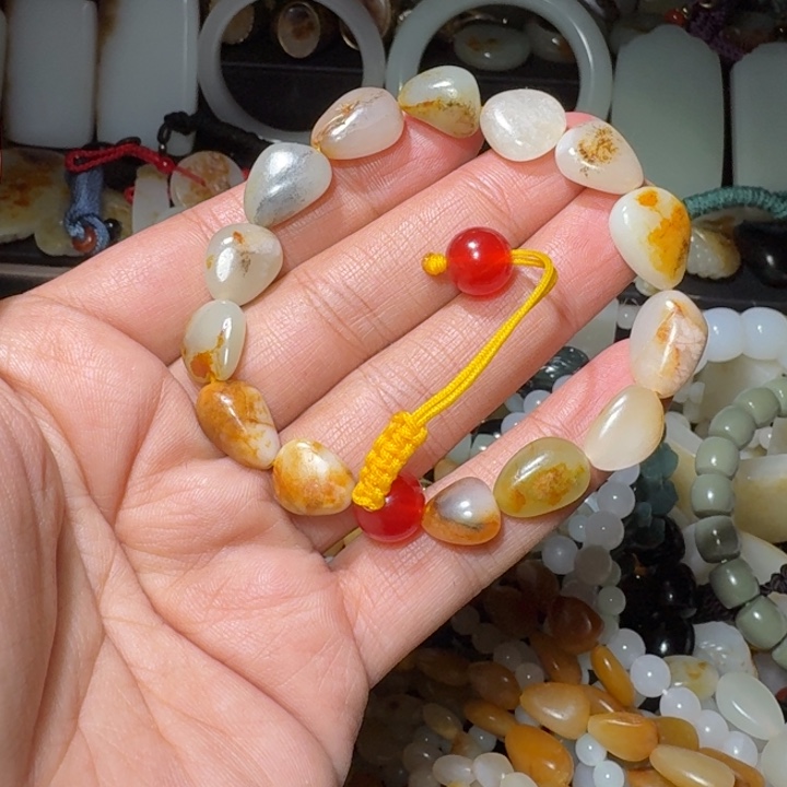 和田玉未镶嵌手链