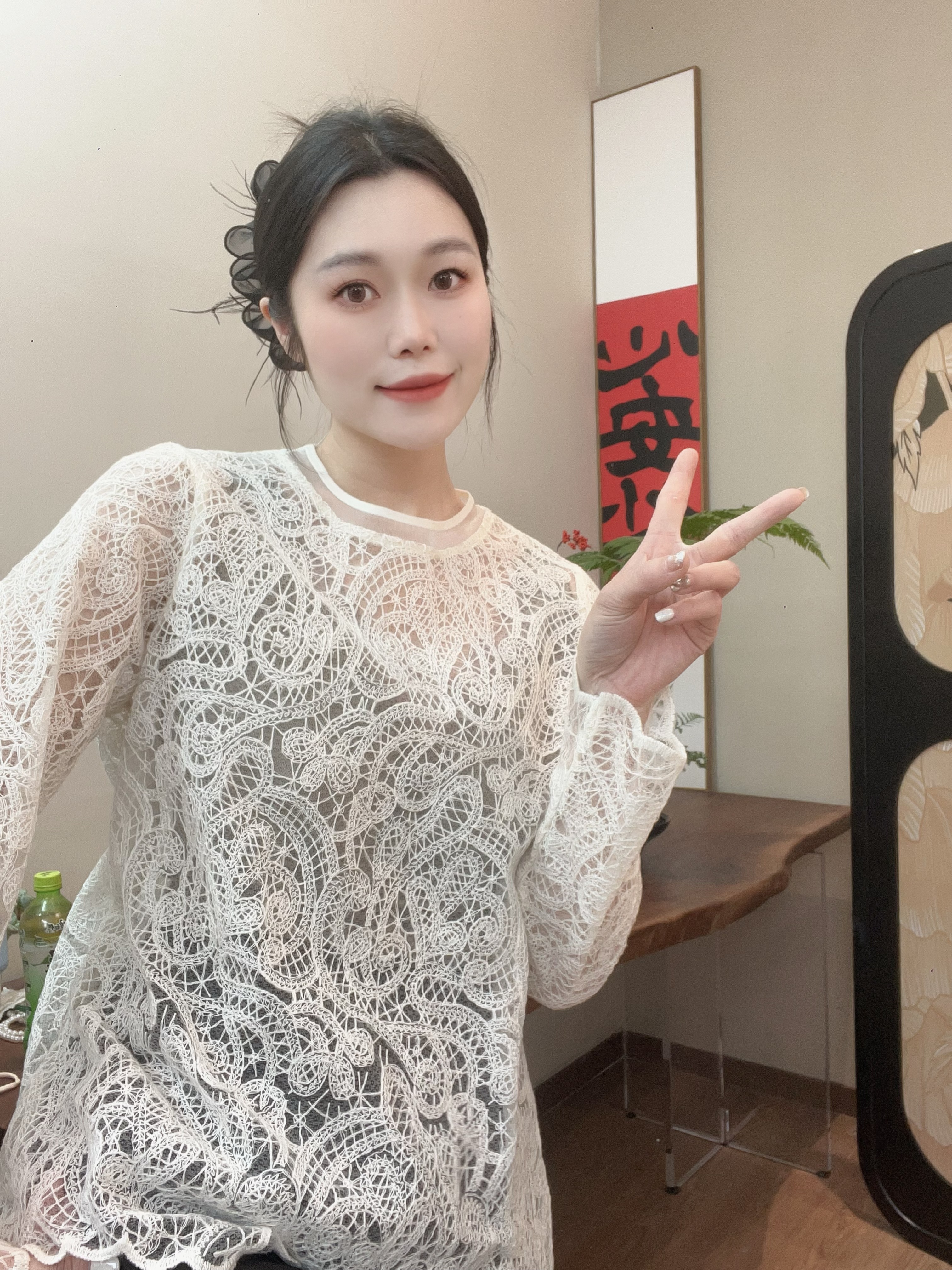 【月白】2025早春浮雕刻花长袖时尚冬款上衣女提花气质中国风网红