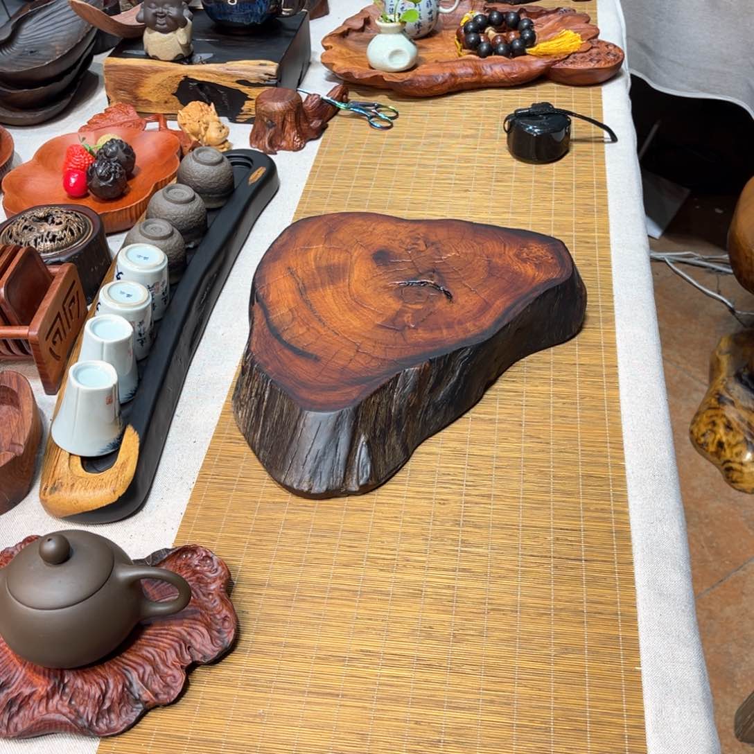 缅甸花梨底座壶承