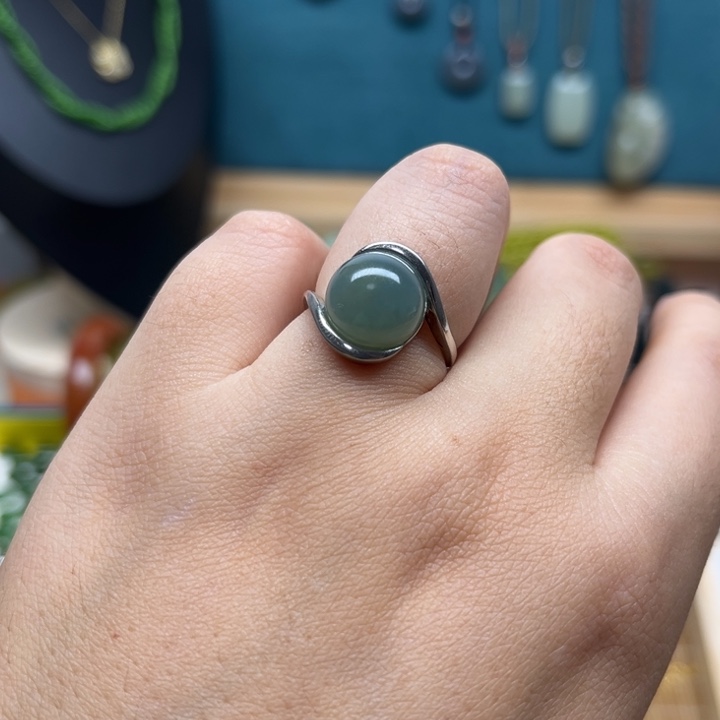 蛇纹石玉银S925镶嵌戒指