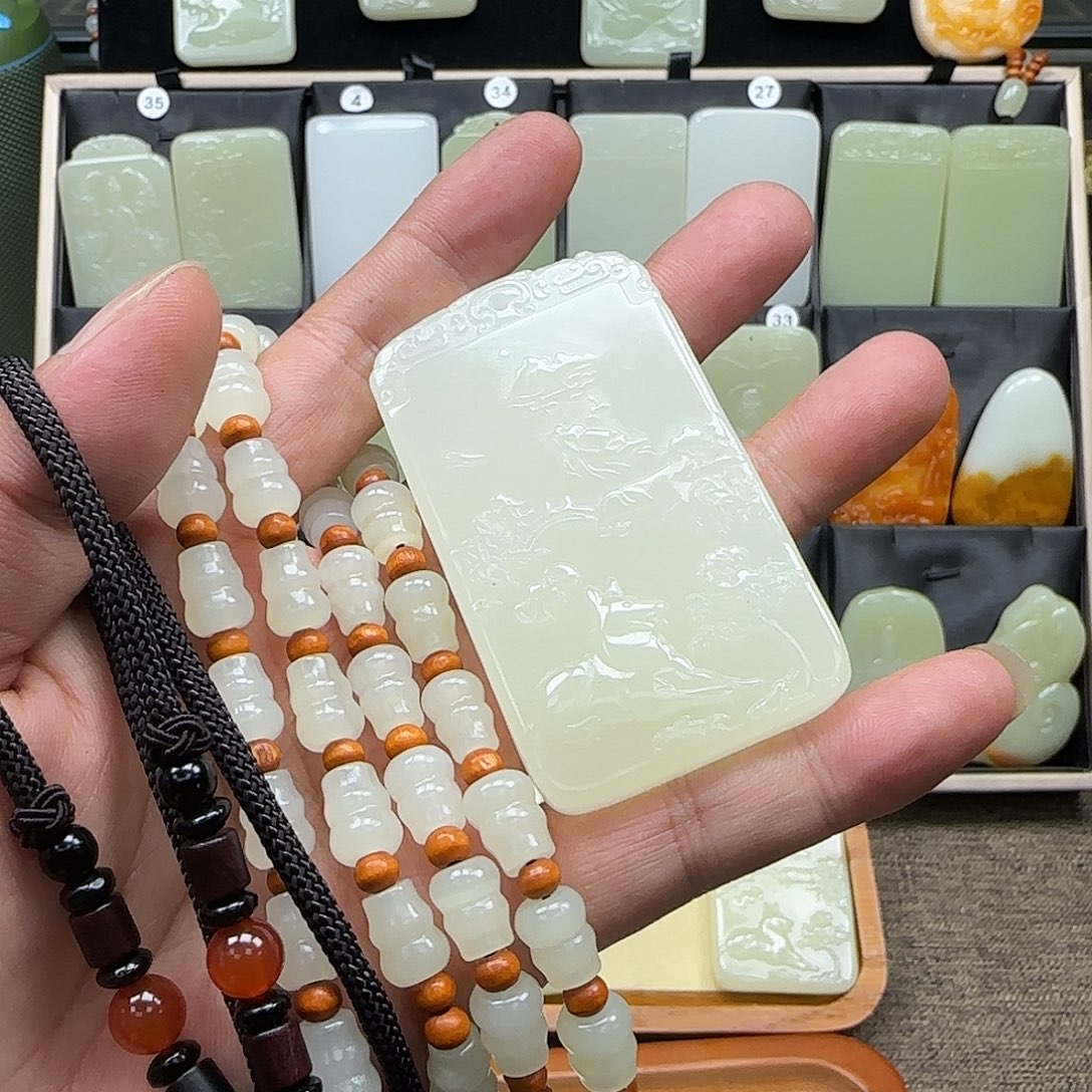 木***杨昆仑山料一物一拍双面狗