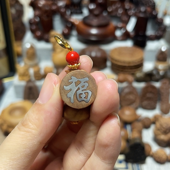 大***）其他檀香木印度老山檀香