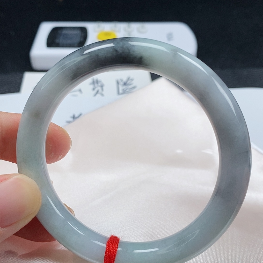 【闪购商品】翡翠手镯（圆镯）未镶嵌215号