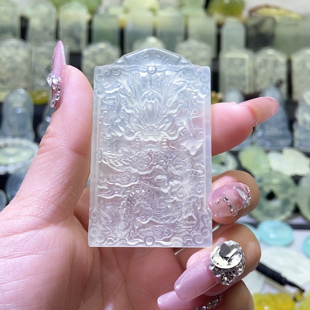 岫玉吊坠未镶嵌吊坠