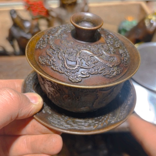 铜的。全清了一件不留